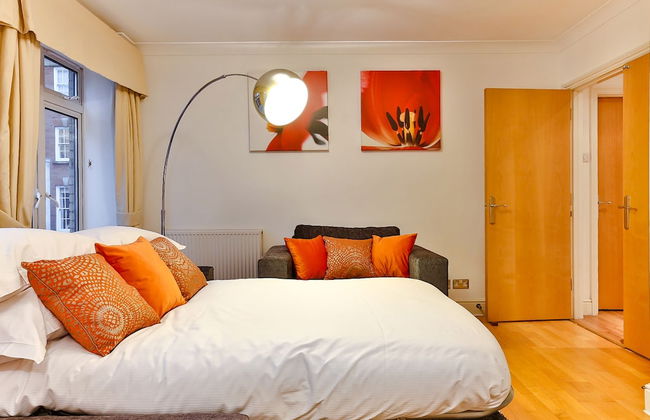 Theatreland Walk - Photo 19