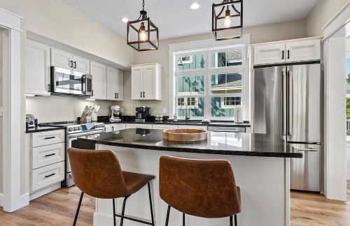 Coho Cottage, Village of Empire MI, Steps from SBD - Foto 7