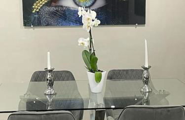 Moderne Ferienwohnung in Waldrandlage mit einem Hauch von Luxus - Foto 2