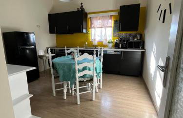 Vivian Philoxenia - Foto 18