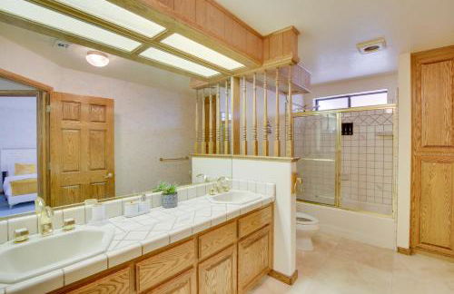 Spacious California Oasis Patio, Fireplace and Pool - Foto 13