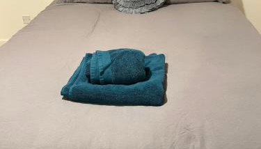 2-Bed Home with Parking, Near Airport, NEC & JLR - Foto 5