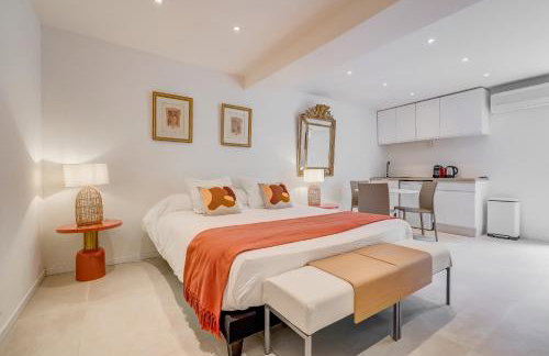 Ideal BnB, Luxury Apartments - Foto 5