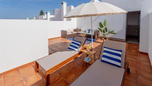 Moradia São João-Spacious Beachfront Villa - Foto 2