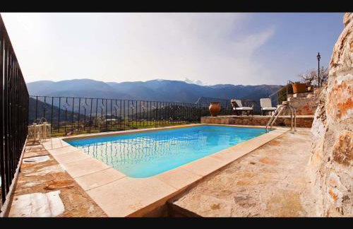 Private Stone villa-Pool and Maountain view - Photo 3