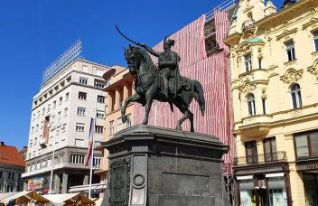 Luxurios and historic apartment "Shine" - right on the Main Square - Foto 75