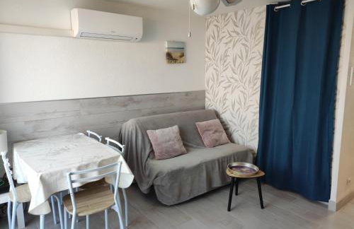 Appartement T2 avec piscine, proche de la plage et du Port - Photo 5