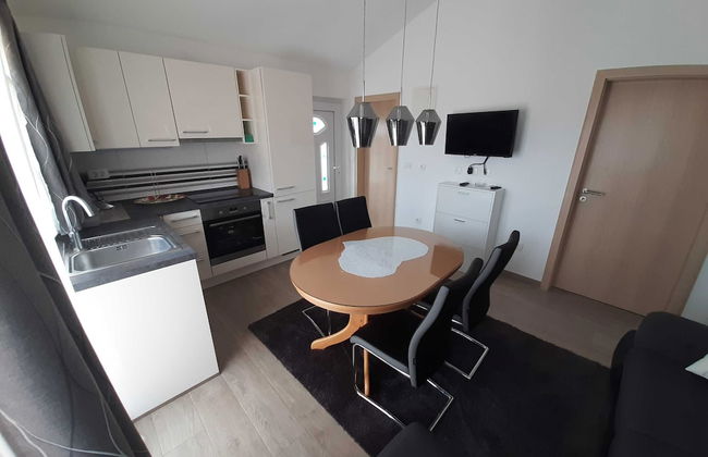 Cozy Apartments With Private Balcony Vinisce - Foto 10