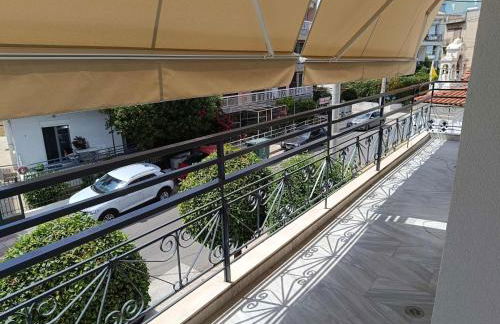 Chalandri Bloom Residence 2BR Sleeps 6 - Foto 3