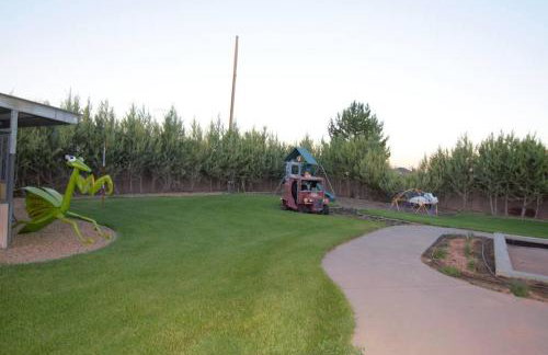 Tacit Shadow Resort Paradise Deluxe Suite, Gym, Coffee Bar, Hot-Tub, Free Laundry, Food Available - Foto 28