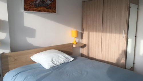 T2 hyper centre bord de Loire Parking - Foto 4