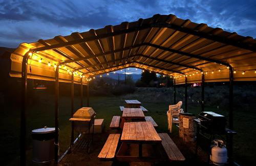 Cozy cabin #6 at Aspen Ridge Cabins - Foto 11