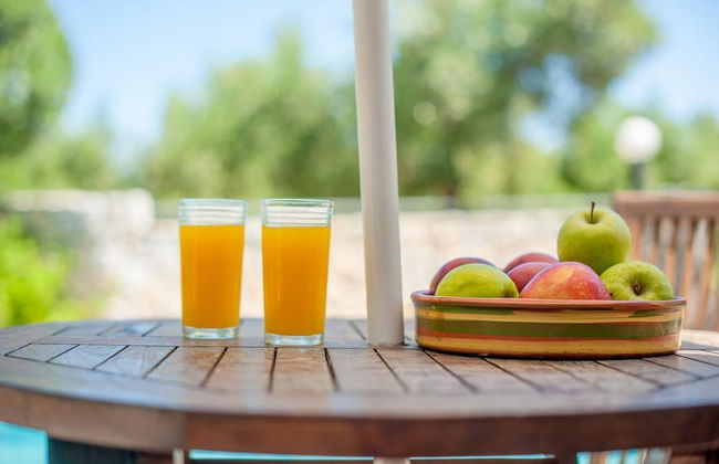 Villa Tzina Large Private Pool Walk to Beach A C Wifi Car Not Required - 1604 - Foto 50