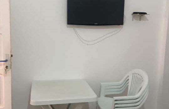 Inviting 1-bed Apartment in Ksar Sghir - Photo 8