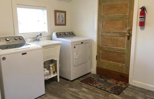 Adorable Home on the Park 10 Miles South of Eugene - Photo 17