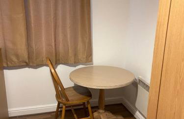 Modern, Quiet, Sleeps 10, Parking, Anfield, Beatles, Liverpool - Photo 13