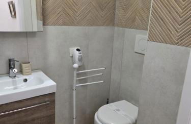 Calle 2 - Smart elegance just 5 minutes from downtown - Foto 13