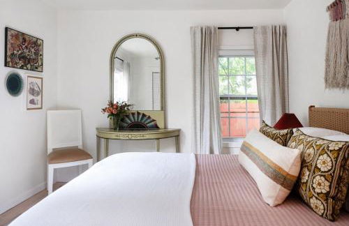 Bright and Stylish Historic Grant Park Retreat - Photo 18