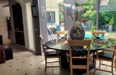 Villa piscine confort, barbecue - Photo 25