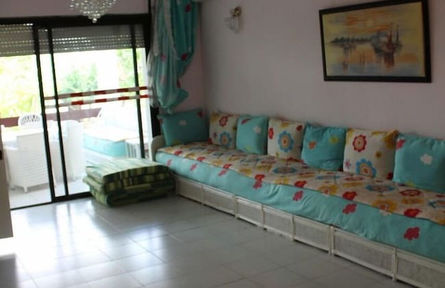 2 Bedroom Terrace Apartment - Photo 2