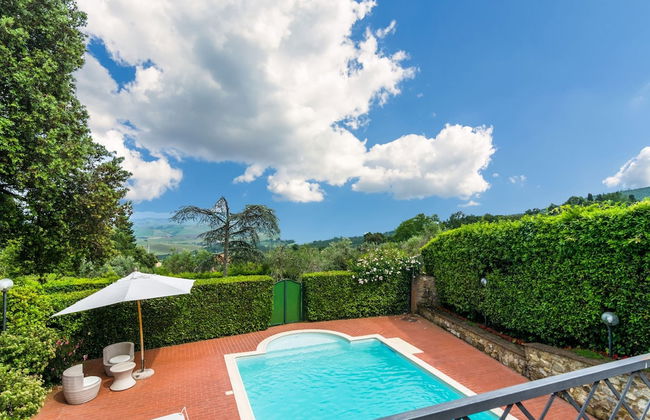 Holiday Home in Town Center with Pool, Garden, Hot Tub - Foto 18