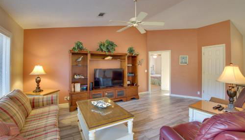 Lake Balboa Access Home with Dock and Yard - Foto 4