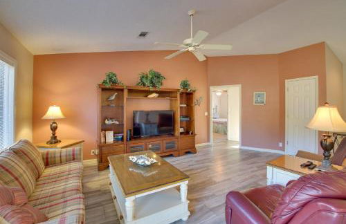 Lake Balboa Access Home with Dock and Yard - Foto 4