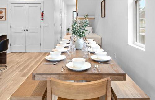 Spacious Downtown Indy Home Perfect for Groups - Photo 32