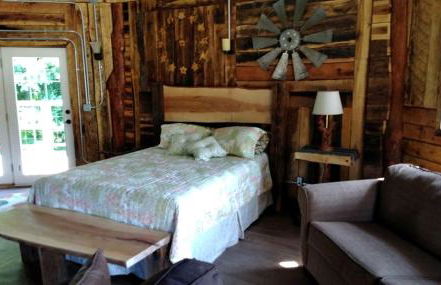 Unique Rustic Yurt Rental for a Peaceful Retreat near Huntington, West Virginia - Photo 2