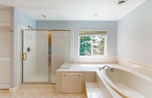 Andria Grove - Foto 18