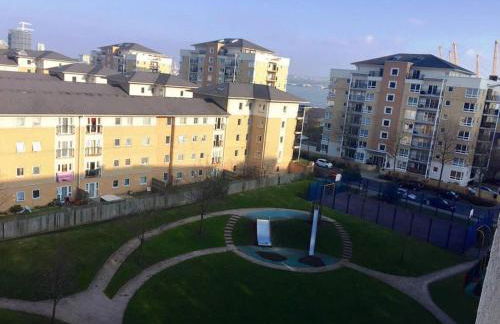 1 Bedroom Flat near Excel, O2, Canary Wharf - London - Photo 26