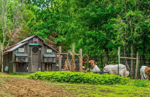 Faith Family Farmhouse on Farm in Mentone, Alabama - Foto 29