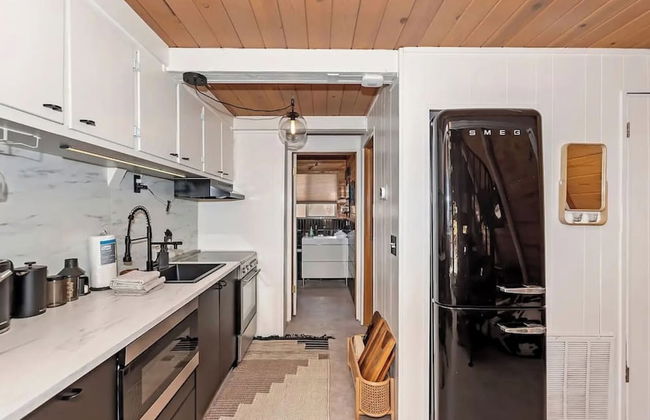 Acute A-frame Cabin w WiFi - Foto 9