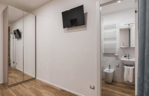 The Best Rent - Modern three-bedroom apartment a few steps from the Colosseum - Foto 22