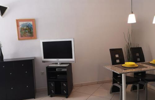 Villa Niki mit beheiztem Gemeinschaftspool für 2 Appartments - Photo 36