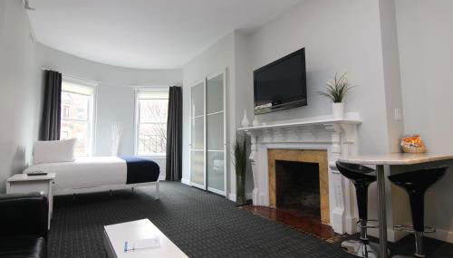 Stylish Newbury Street Studio, #4 - Photo 2