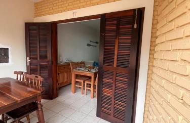 Entre Três Praias - Enseada 200m, Perequê Mirim 200m, Sta Rita 300m, Com Ar Condicionado e Churrasqueira - Foto 21