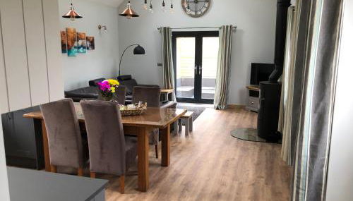 Newly Converted Luxury Barn With Private Hot Tub - Foto 3