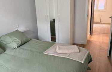 Vivienda renovada y céntrica - Foto 11