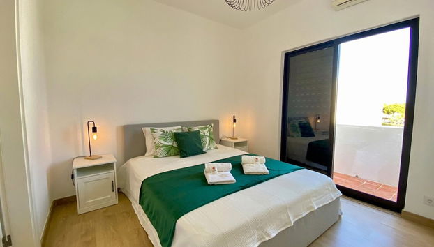 Vilamoura Twins 2 With Pool by Homing - Foto 5, Habitación