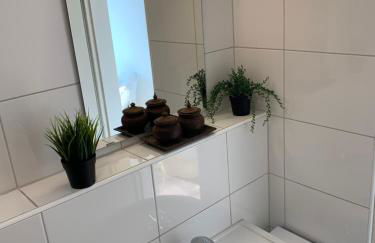 An der Uniklinik, Apartment mit eigener Küche und renoviertem Badezimmer, Zentrale Lage - Photo 10