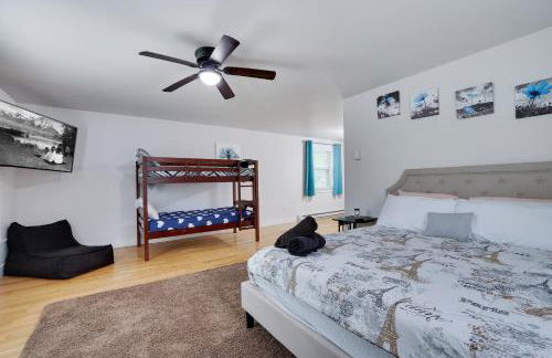 Hot Tub & Theater Haven-Lake and Ski Retreat - Foto 31