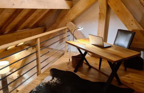 Les Suites du Monetier, alliant le charme et l'authenticité d'un chalet de prestige au cœur du village - Photo 4