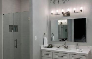 Beautiful nature lakeside 6 Rooms 8 Beds sleeps 16 - Foto 35