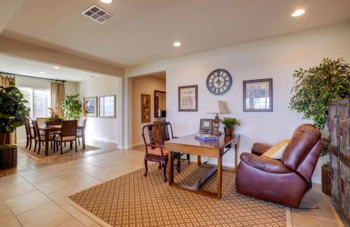 Single-Story San Bernardino Home with Valley Views! - Foto 5