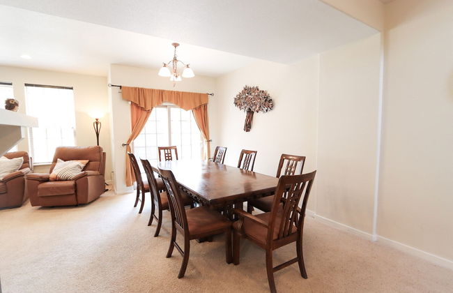 New Downtown Luxury Hideaway Skiing - Photo 7