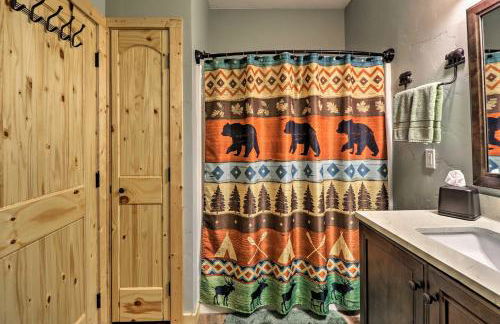 Cabin with Porch and View about 19 Mi to West Glacier - Photo 20