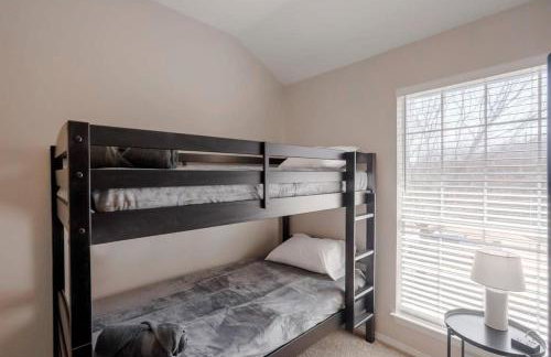 Pearl White Dream Home With Private Pool & Theatre - Foto 41