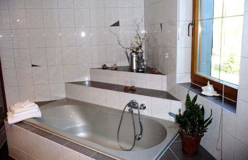 Hammerfinken-Nest - Foto 13