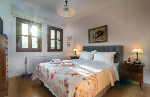 Aenaon Villa with Private Pool Panoramic view - Foto 12